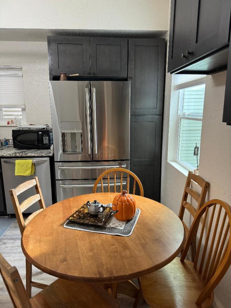 Apartamento Bumblebee House Oakland Exterior foto