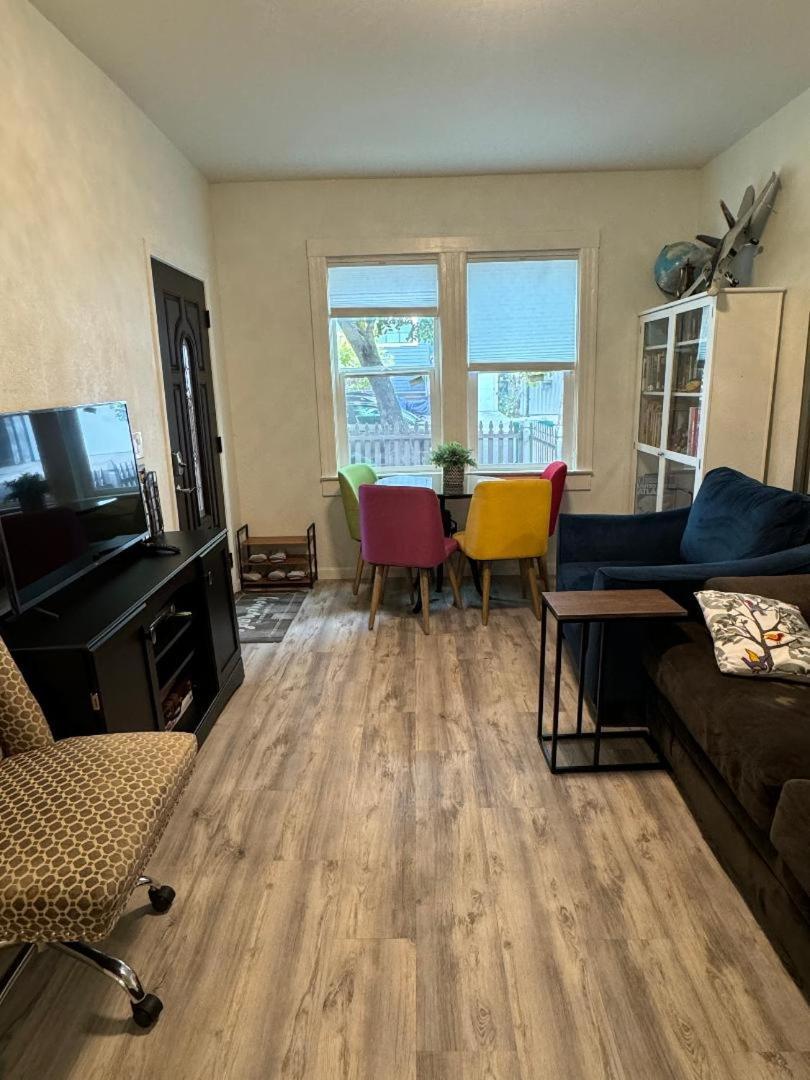 Apartamento Bumblebee House Oakland Exterior foto